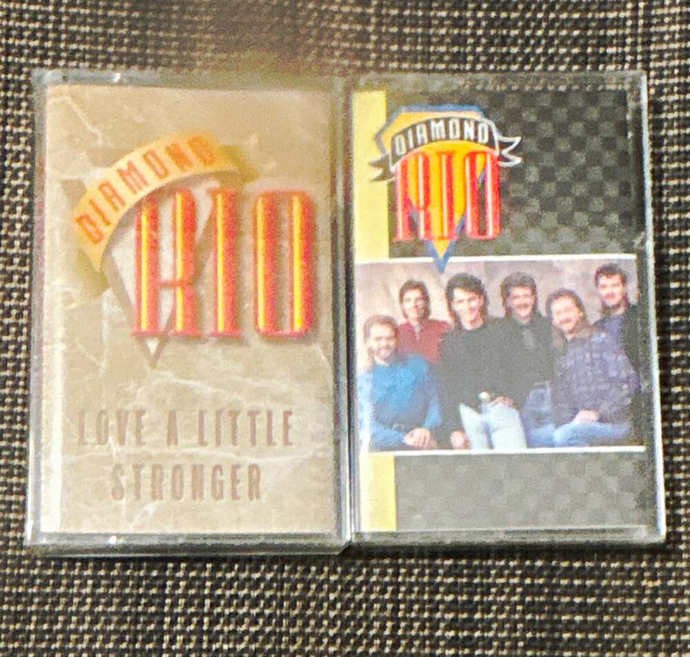 Diamond Rio Love a Little Stronger Country Cassette Album, Arista K2490-2289